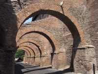 Steine / Gemäuer / Gebäude